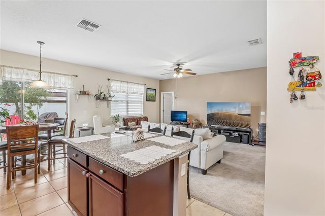 1808 CAYMAN COVE CIR, St Cloud, FL 34772