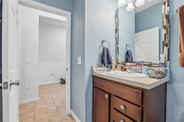 1808 CAYMAN COVE CIR, St Cloud, FL 34772