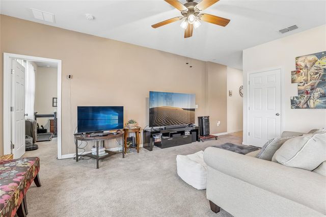 1808 CAYMAN COVE CIR, St Cloud, FL 34772
