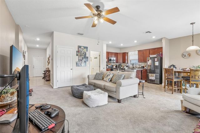 1808 CAYMAN COVE CIR, St Cloud, FL 34772