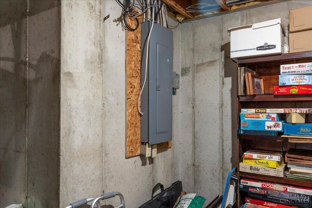 1034 Fishback Road, Perry Twp, OH 45135