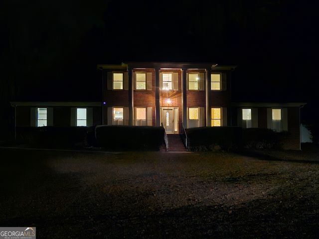 135 Antebellum Way, Fayetteville, GA 30215