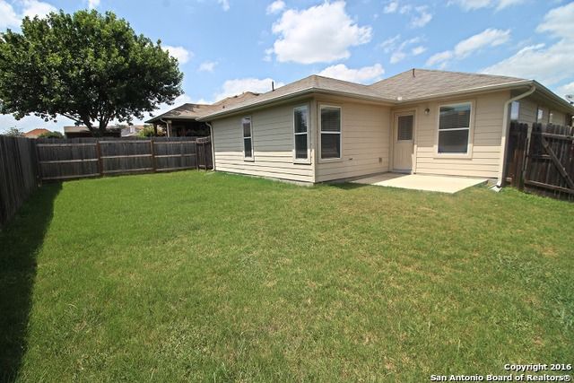 3949 WENSLEDALE DR, Schertz, TX 78108