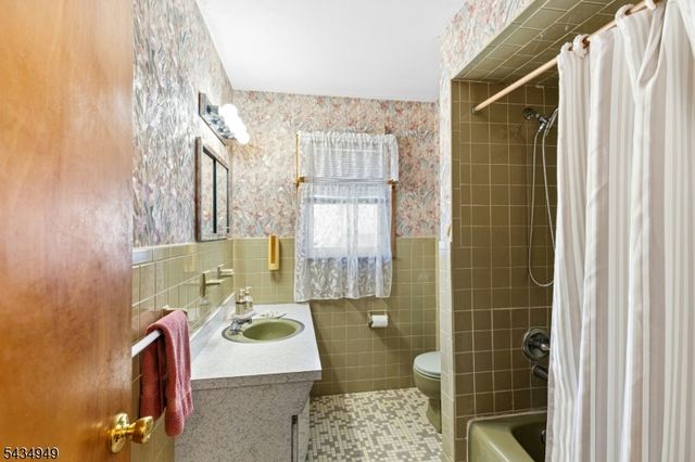 209 Chestnut St, Union Twp., NJ 07083