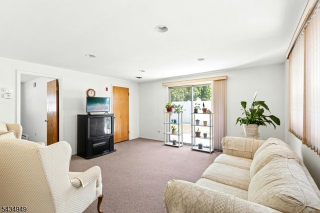209 Chestnut St, Union Twp., NJ 07083