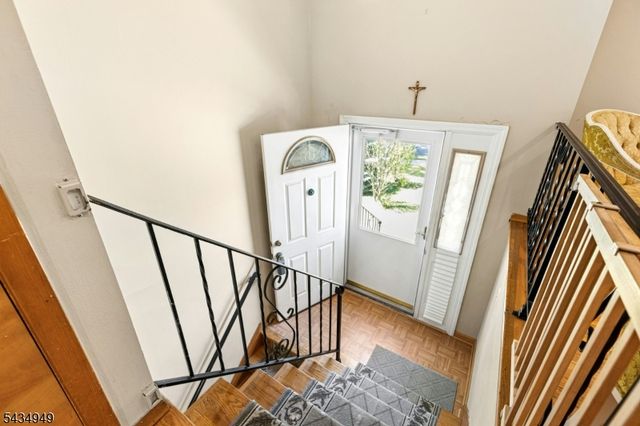 209 Chestnut St, Union Twp., NJ 07083