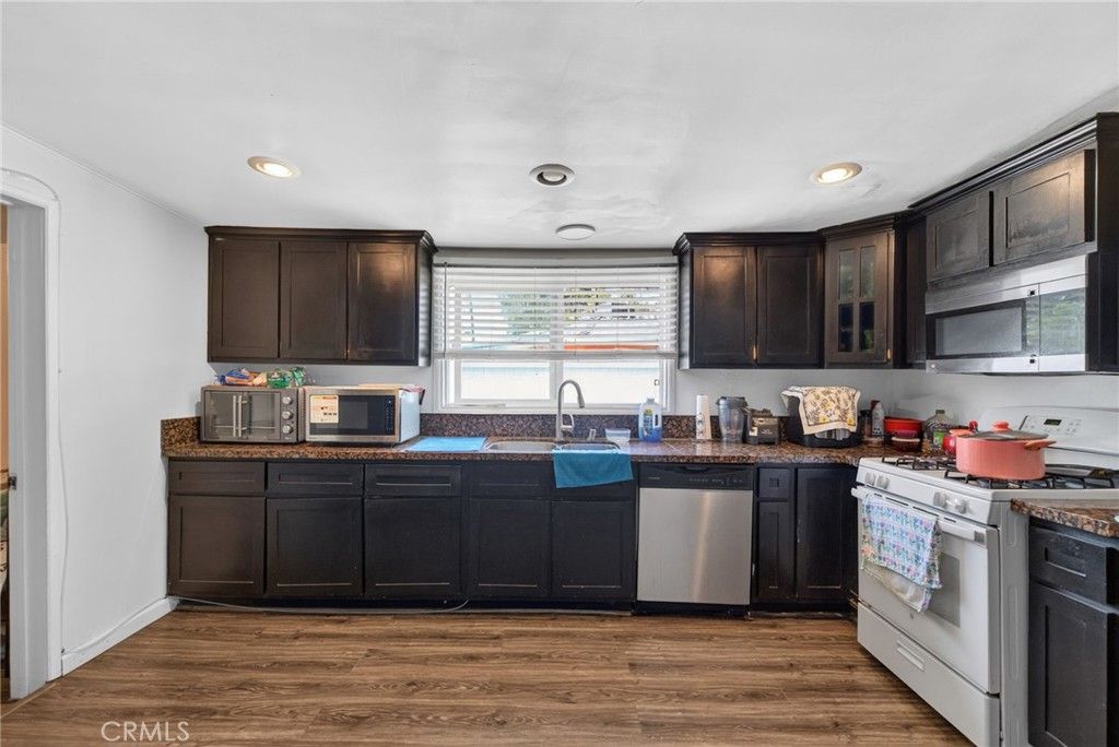 Image 11 of property listing at 13813 Clearcrest, Baldwin Park, CA 91706