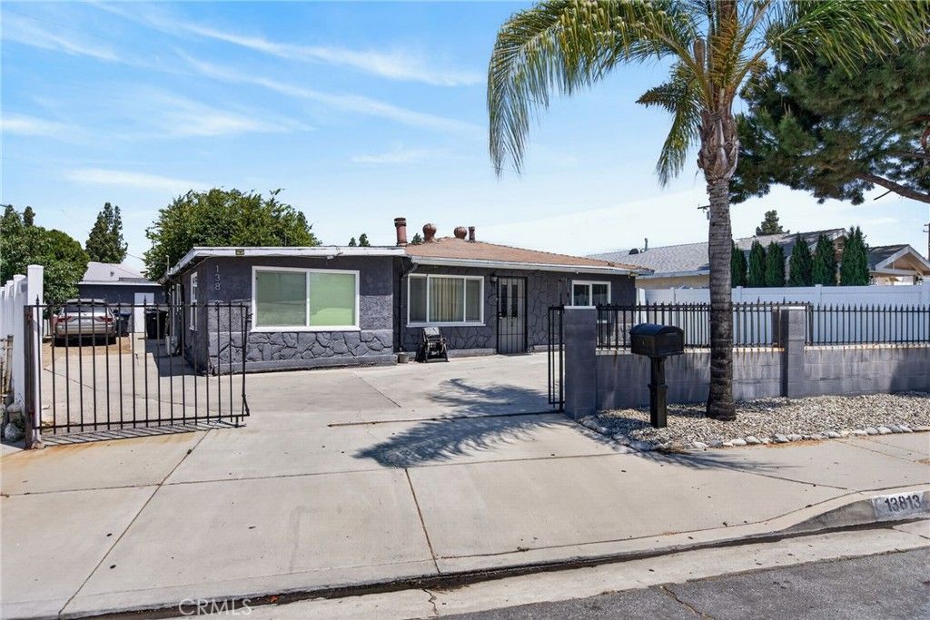 Image 2 of property listing at 13813 Clearcrest, Baldwin Park, CA 91706