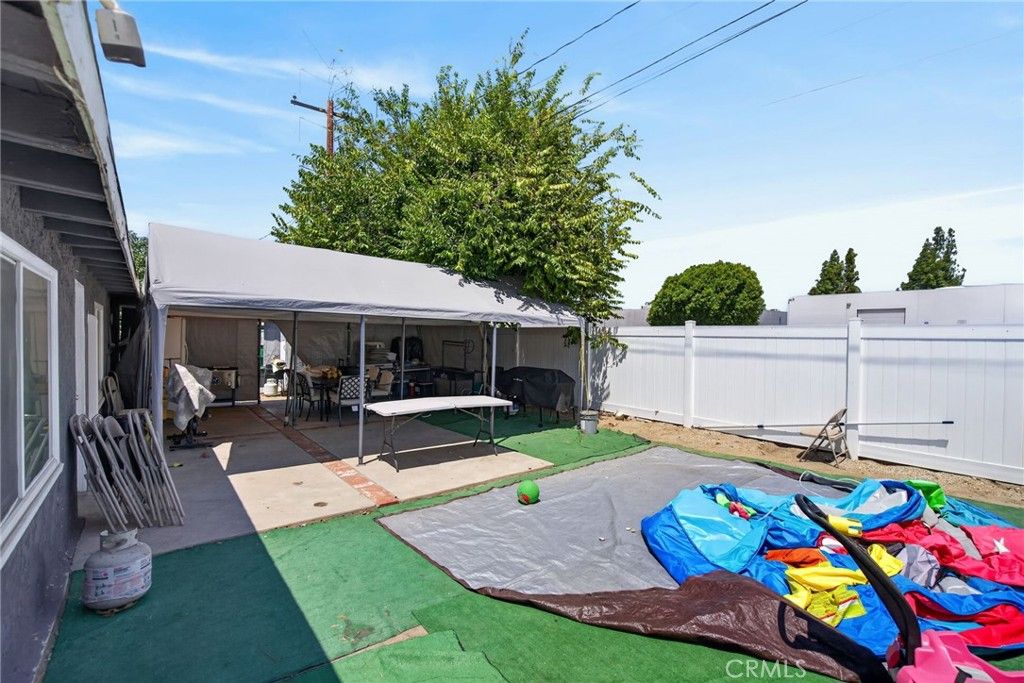 Image 24 of property listing at 13813 Clearcrest, Baldwin Park, CA 91706