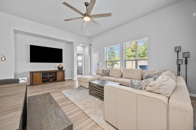 313 Somerville ST, Leander, TX 78641