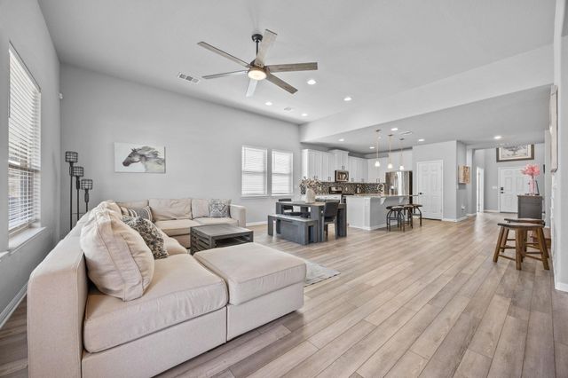 313 Somerville ST, Leander, TX 78641