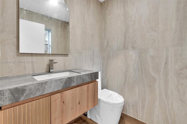 4917 SW 32nd Way, Hollywood, FL 33312