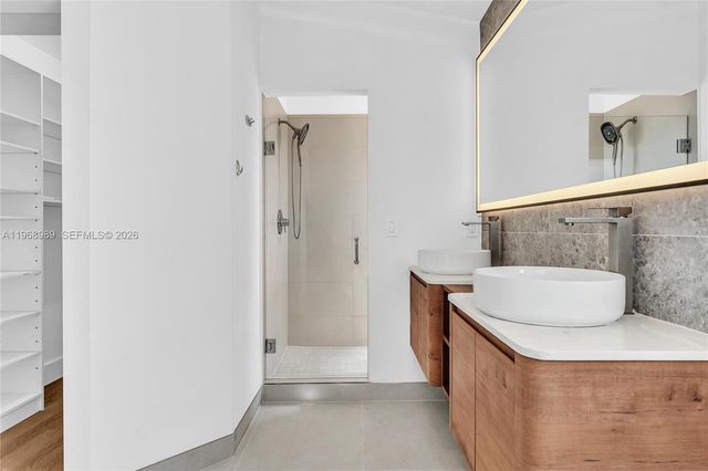 4917 SW 32nd Way, Hollywood, FL 33312