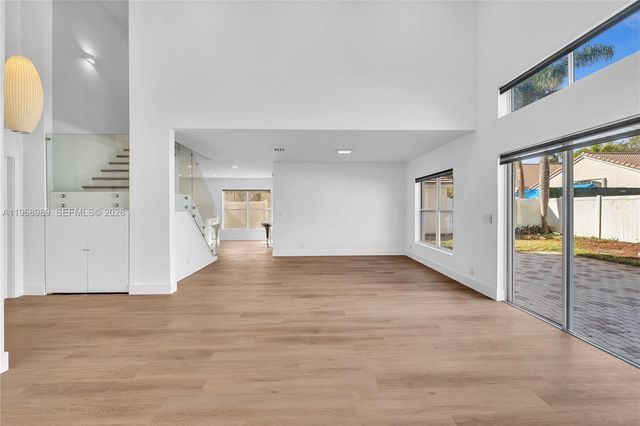 4917 SW 32nd Way, Hollywood, FL 33312