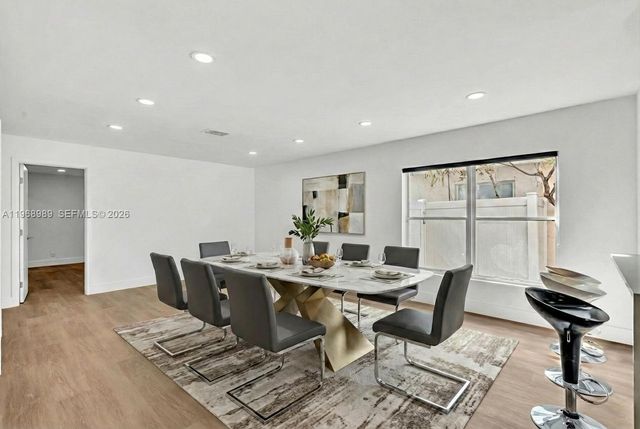 4917 SW 32nd Way, Hollywood, FL 33312