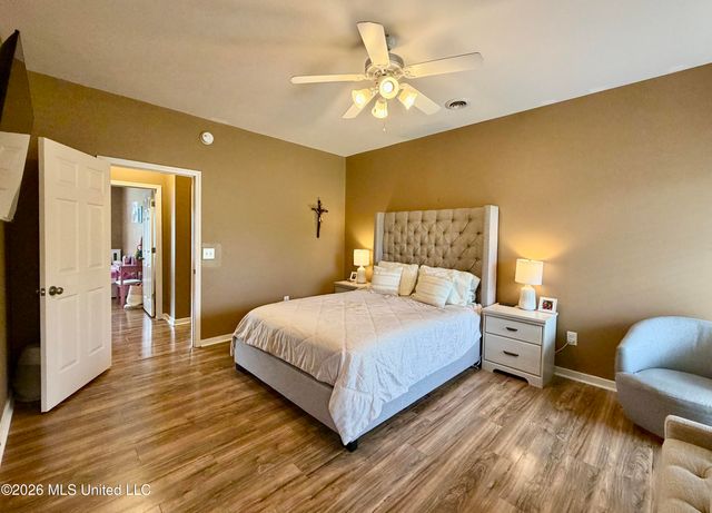 105 Edinburgh Lane, Clinton, MS 39056