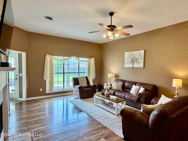 105 Edinburgh Lane, Clinton, MS 39056