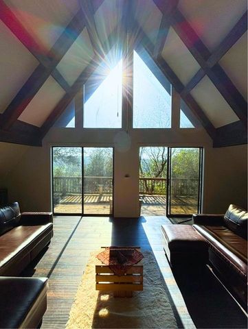 9 Uno Circle, Cherokee Village, AR 72529