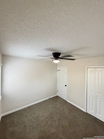 123 Moss Valley, San Antonio, TX 78227