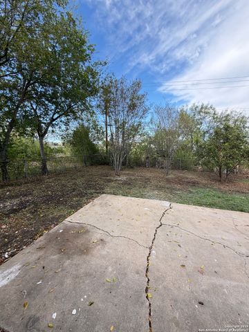 123 Moss Valley, San Antonio, TX 78227