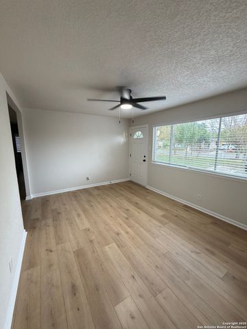 123 Moss Valley, San Antonio, TX 78227