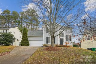 10630 Northwoods Forest Drive, Charlotte, NC 28214