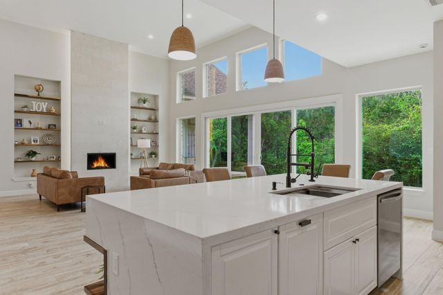 25211 Tara Bend Court, Tomball, TX 77375