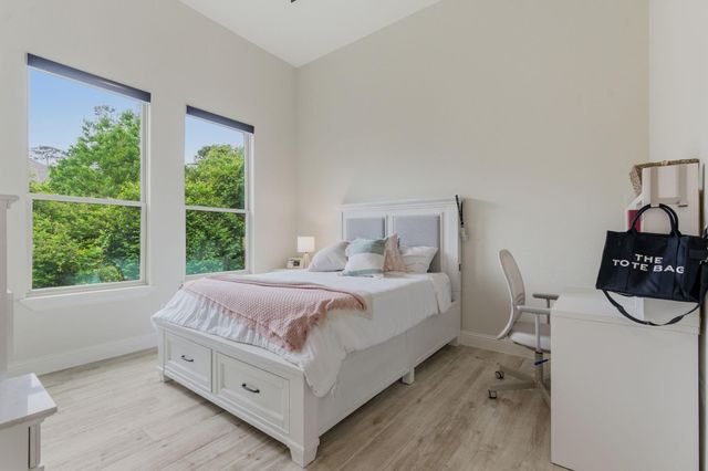 25211 Tara Bend Court, Tomball, TX 77375