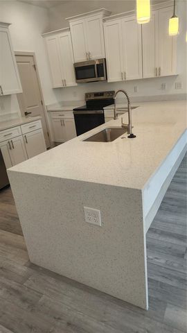 23469 ROSCOE AVENUE, Punta Gorda, FL 33980