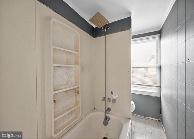 45 W DAHLGREN ST, Greencastle, PA 17225