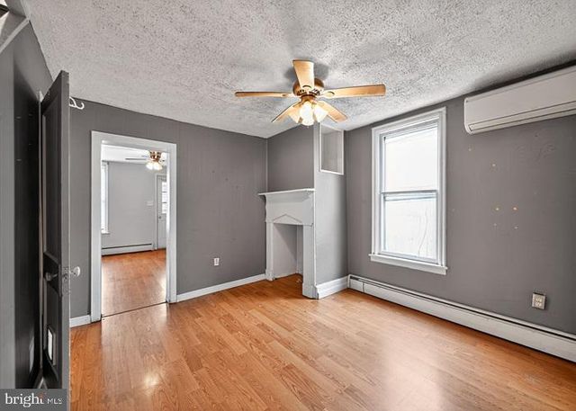 45 W DAHLGREN ST, Greencastle, PA 17225