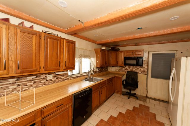 175 Congress Street, Cohoes, NY 12047