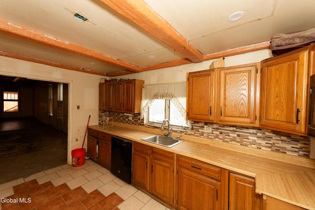 175 Congress Street, Cohoes, NY 12047