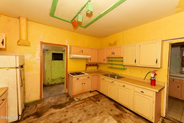 175 Congress Street, Cohoes, NY 12047