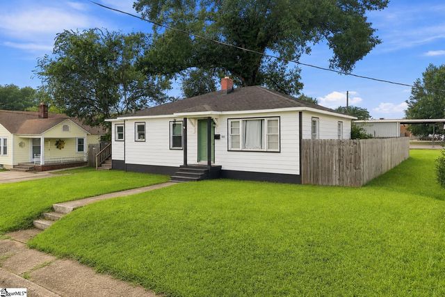 305 Poplar Street, Gaffney, SC 29341