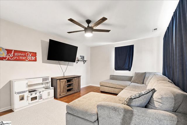 305 Poplar Street, Gaffney, SC 29341