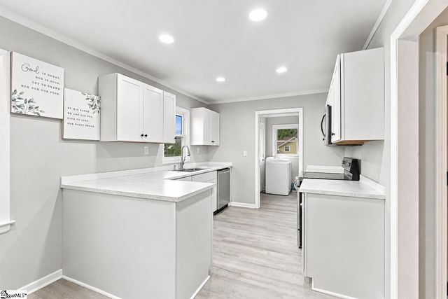 305 Poplar Street, Gaffney, SC 29341