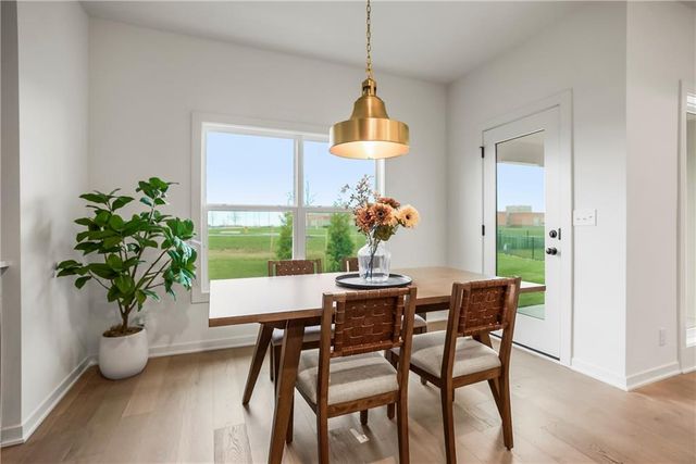 16553 S Stagecoach Street, Olathe, KS 66062