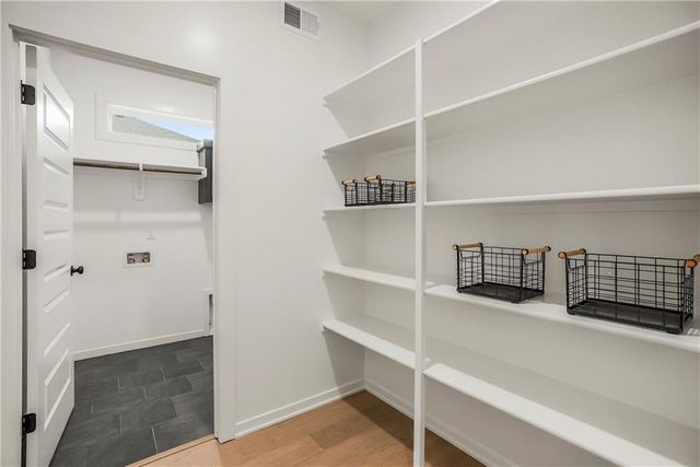 16553 S Stagecoach Street, Olathe, KS 66062