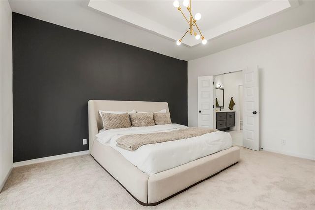 16553 S Stagecoach Street, Olathe, KS 66062