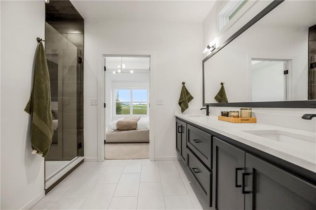 16553 S Stagecoach Street, Olathe, KS 66062