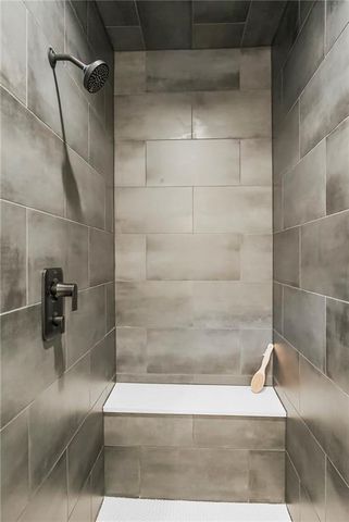 16553 S Stagecoach Street, Olathe, KS 66062