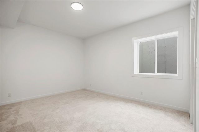 16553 S Stagecoach Street, Olathe, KS 66062