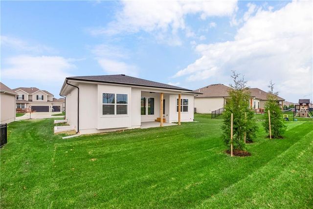 16553 S Stagecoach Street, Olathe, KS 66062