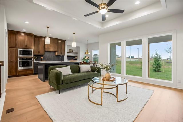 16553 S Stagecoach Street, Olathe, KS 66062