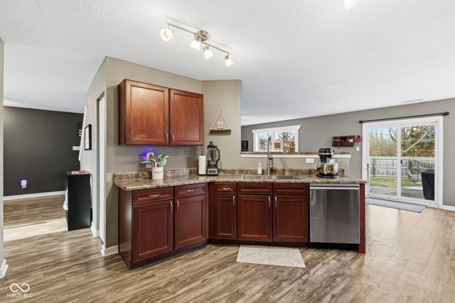 8520 Adams Mills Place, Camby, IN 46113