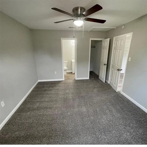 7617 Jutland Road, Houston, TX 77033