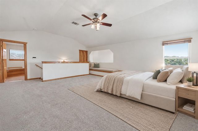 601 Echo DR, Spicewood, TX 78669