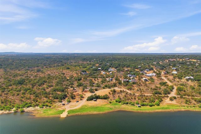 601 Echo DR, Spicewood, TX 78669