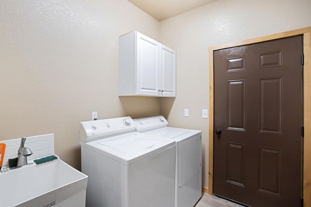 5425 Muskrat Road, Weed, CA 96094